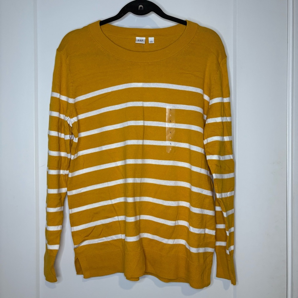 GAP Women’s Yellow and White Striped Crewneck Sweater